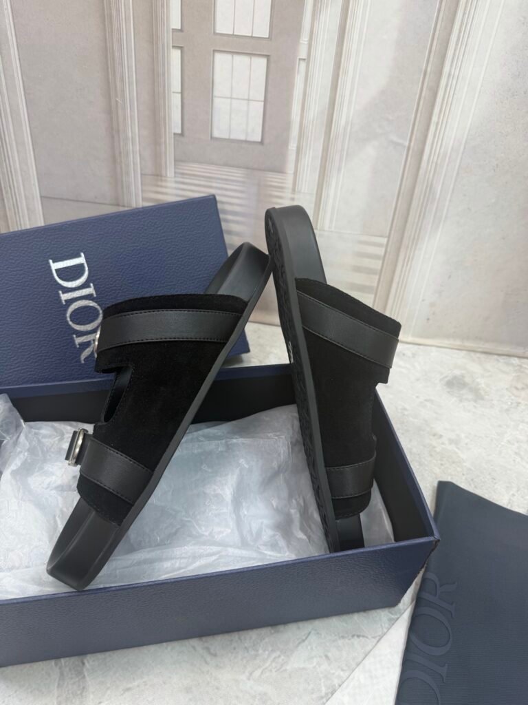 Dior Men's Slides detail image 3