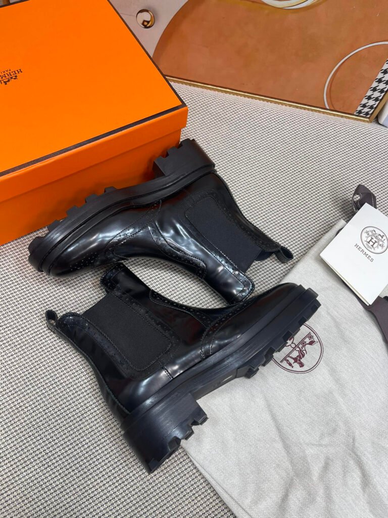 Hermès Unisex Boots detail 3