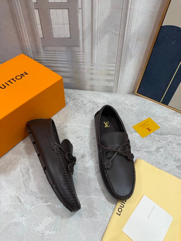 Louis Vuitton Unisex Driving Loafers detail 3