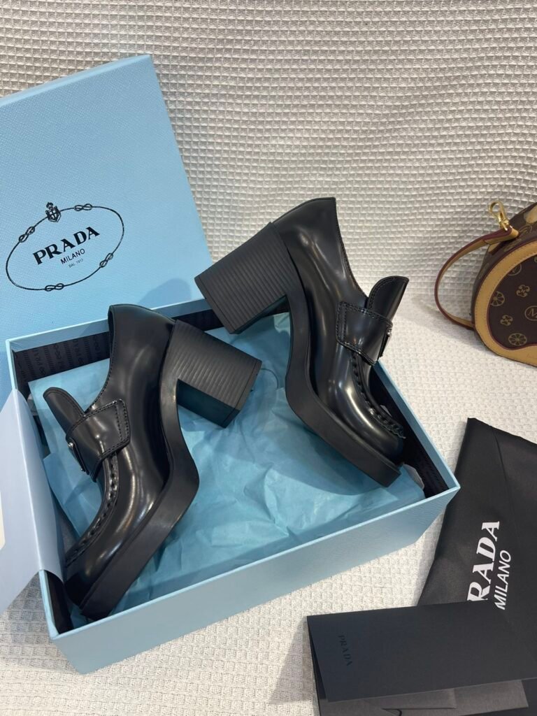 Prada Unisex Loafers detail 3