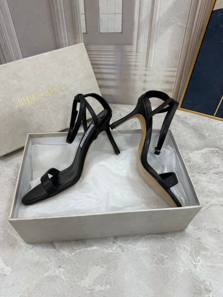 Jimmy Choo Women's High-Heel Pumps detail 3