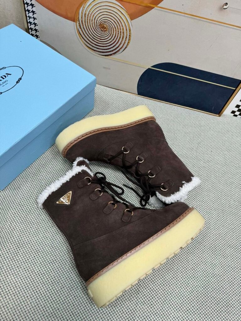 Prada Unisex Snow Boots detail 3