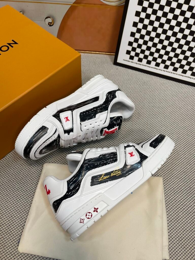 Louis Vuitton Unisex Basketball Sneakers detail 3