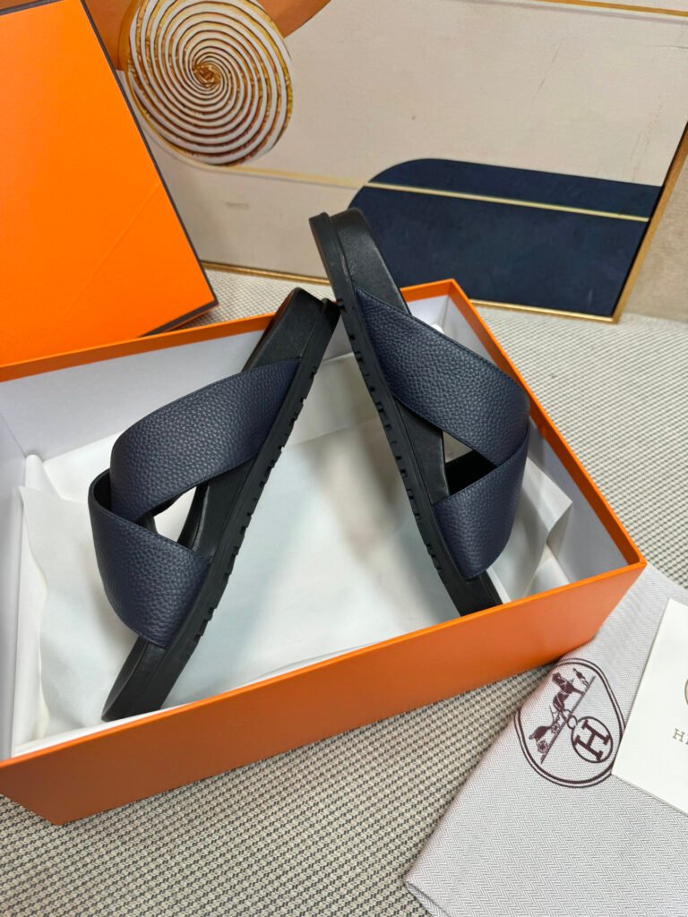 Hermès Unisex Slides detail 3