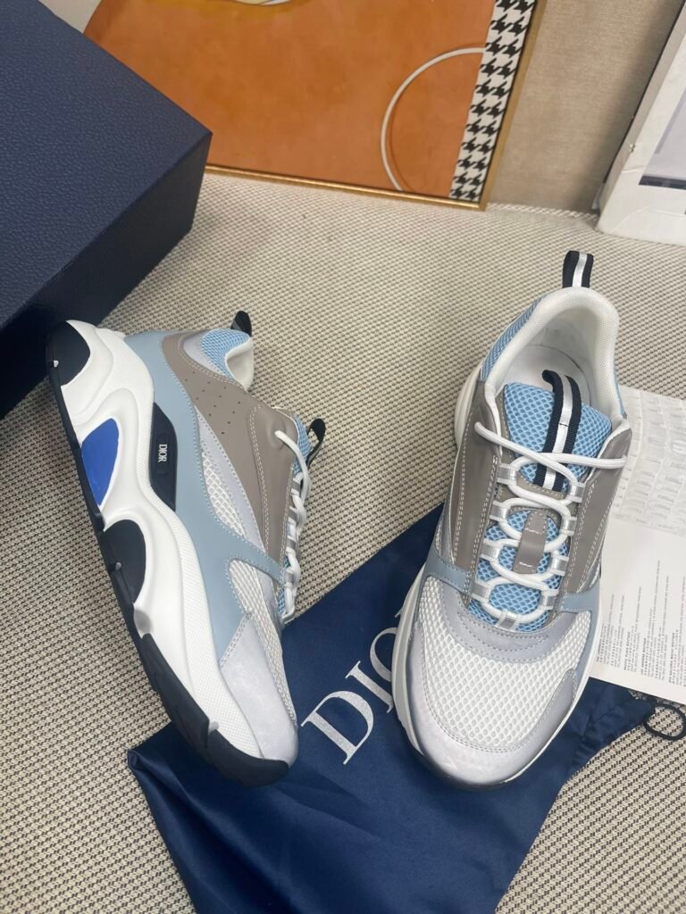 Dior Unisex Chunky Sneakers detail image 3