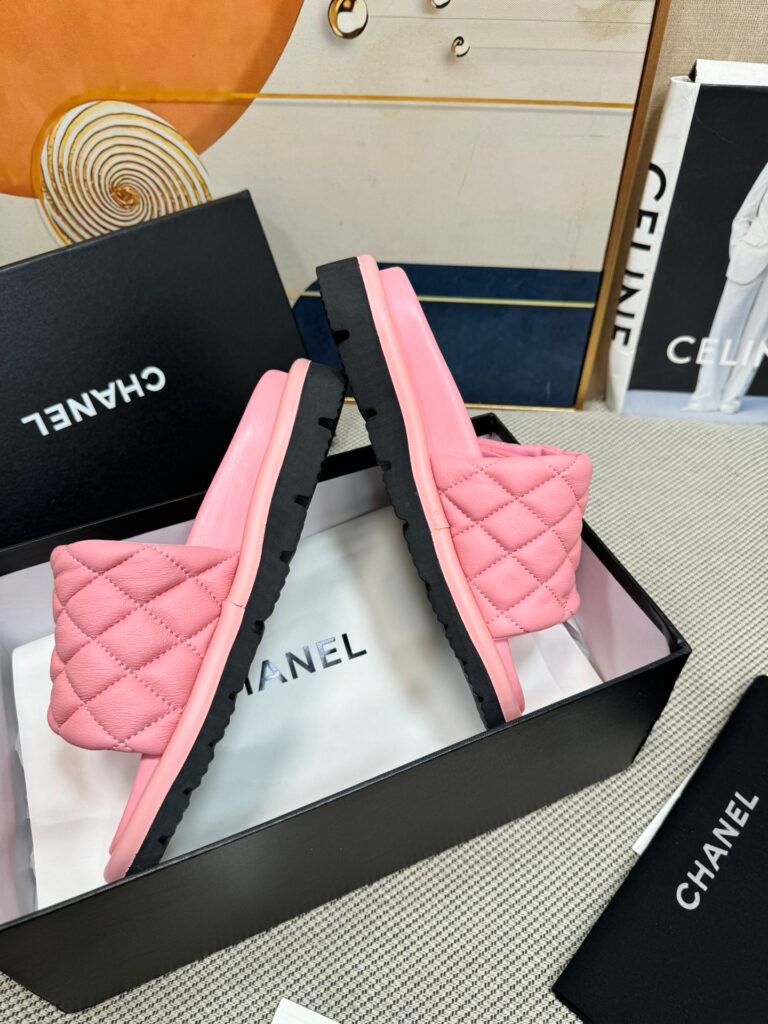 Chanel Women's Platform Sneakers detail 3