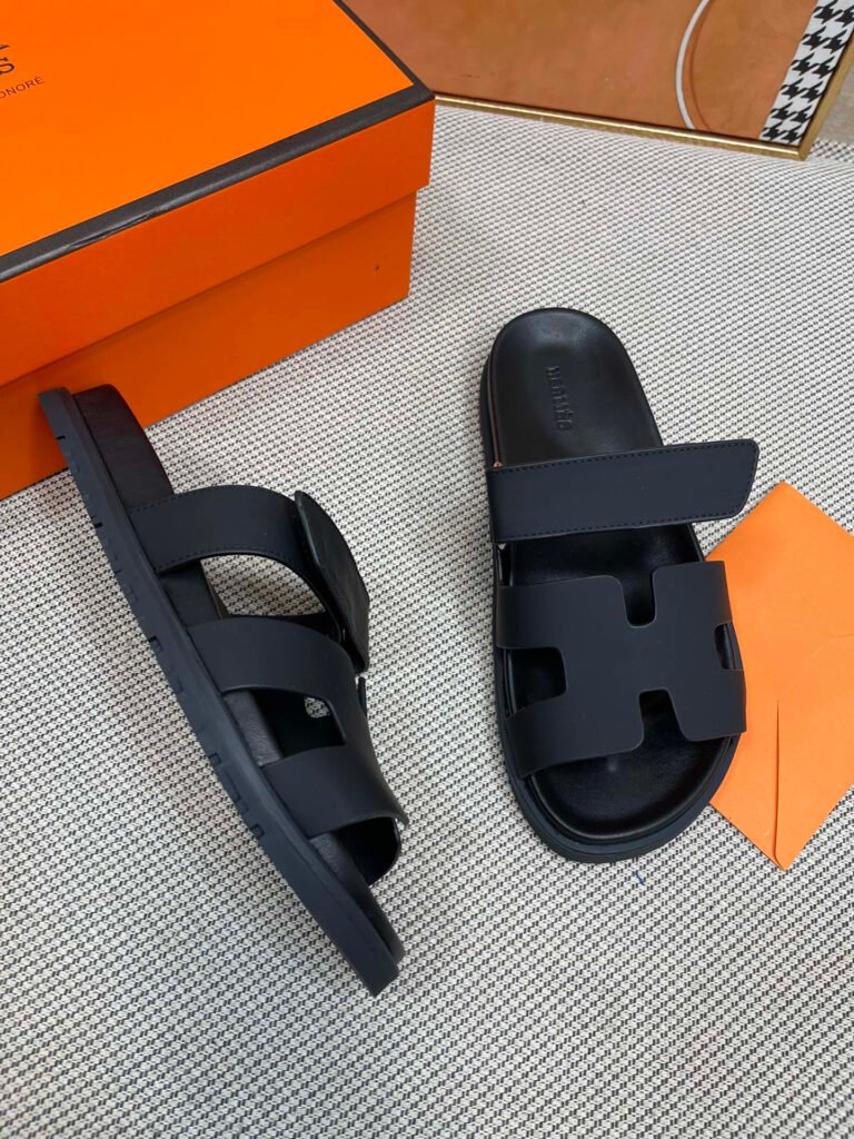 Hermès Unisex Slides detail 3