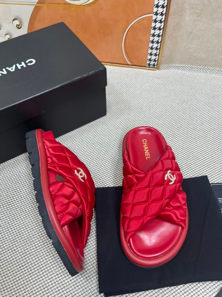 Chanel Women's Platform Sneakers detail image 3