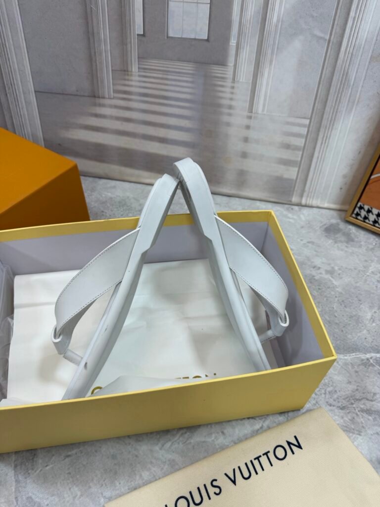 Louis Vuitton Men's Slides detail image 3