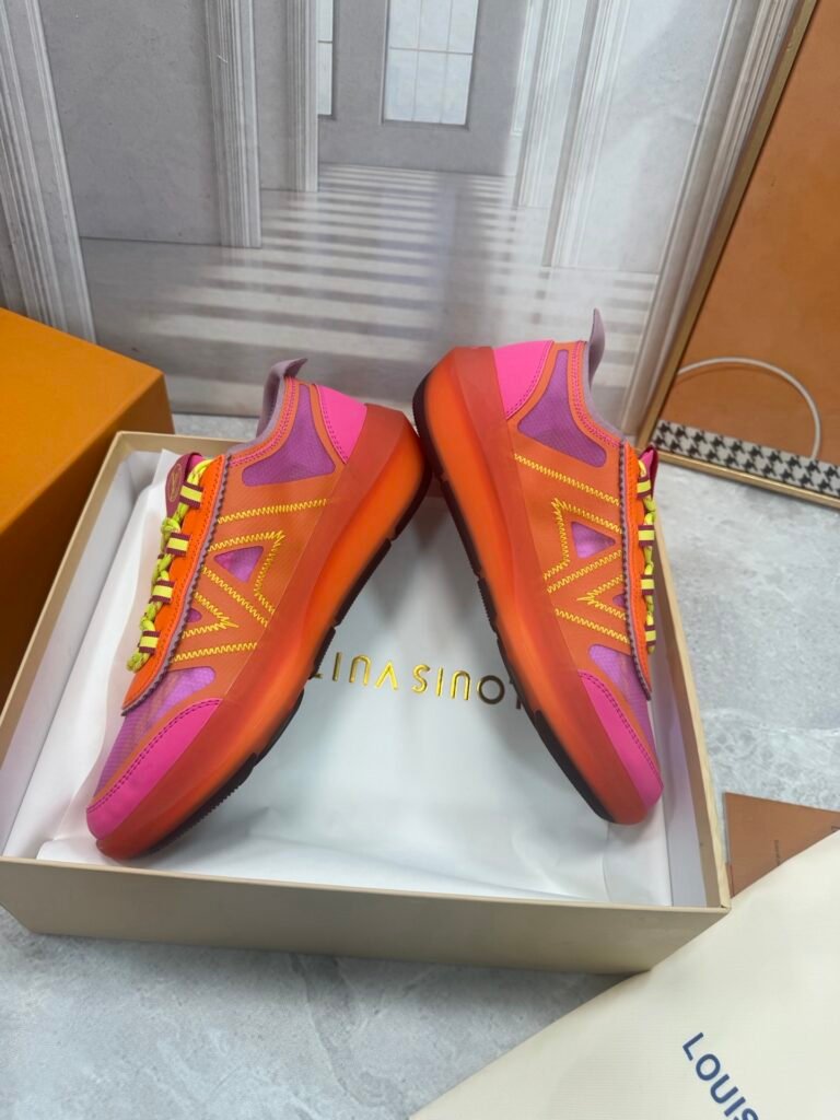 Louis Vuitton Unisex Athletic Sneakers detail image 3