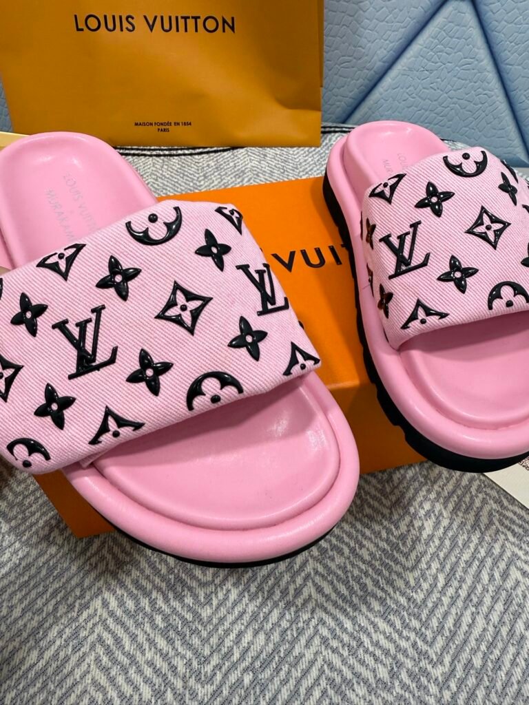 Louis Vuitton Women's Slides detail 3