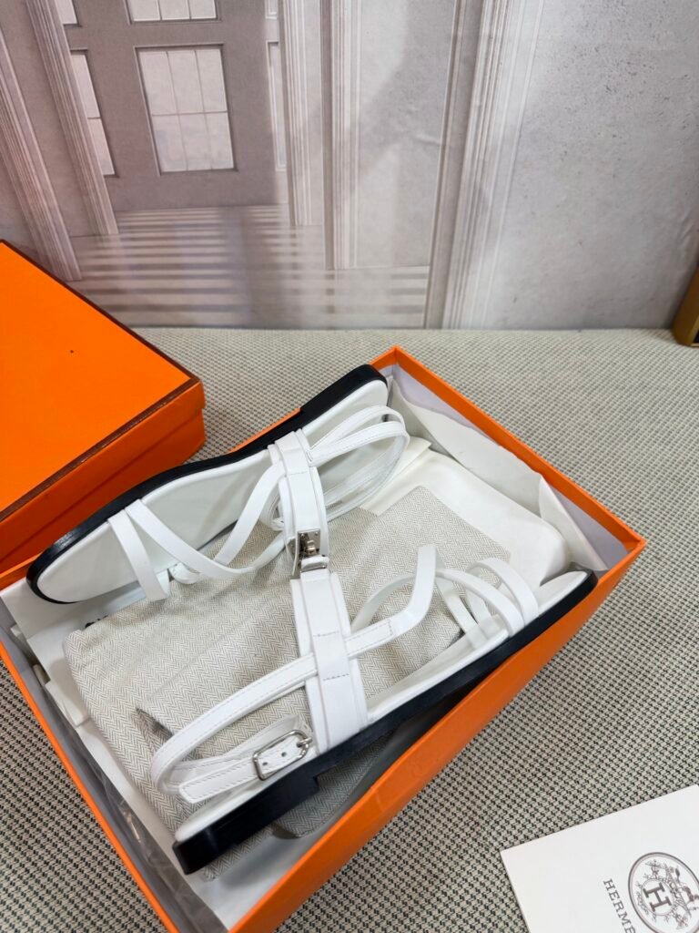Hermès Unisex Slides detail 3
