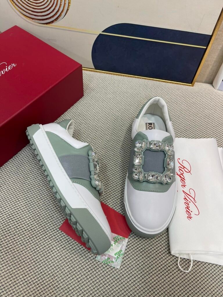 Roger Vivier Unisex White Low-Top Sneakers detail image 3