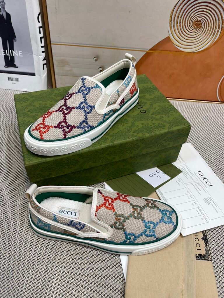 Gucci Unisex Tennis Sneakers detail image 3