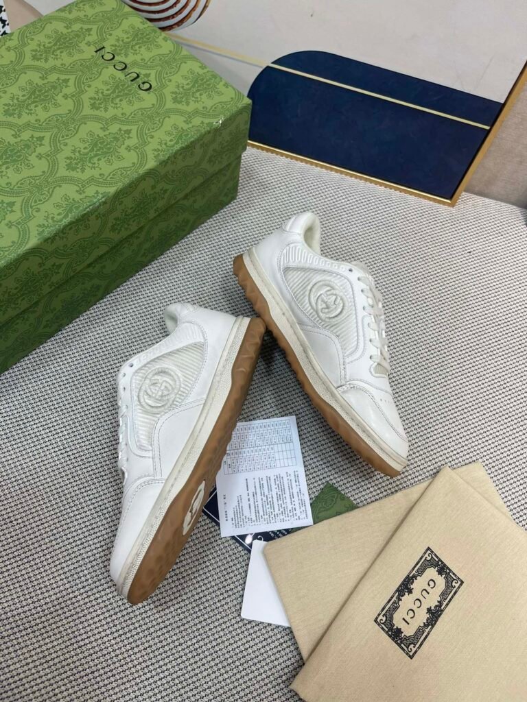 Gucci Unisex Distressed Sneakers detail image 3