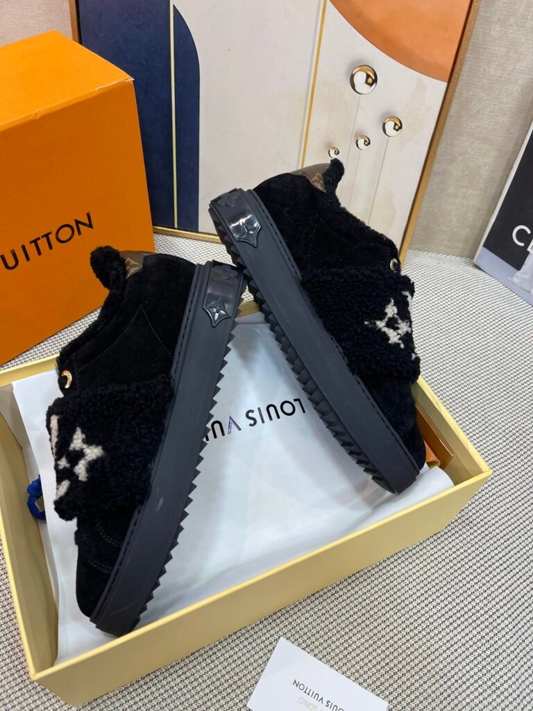 Louis Vuitton Women's Platform Sneakers detail 3
