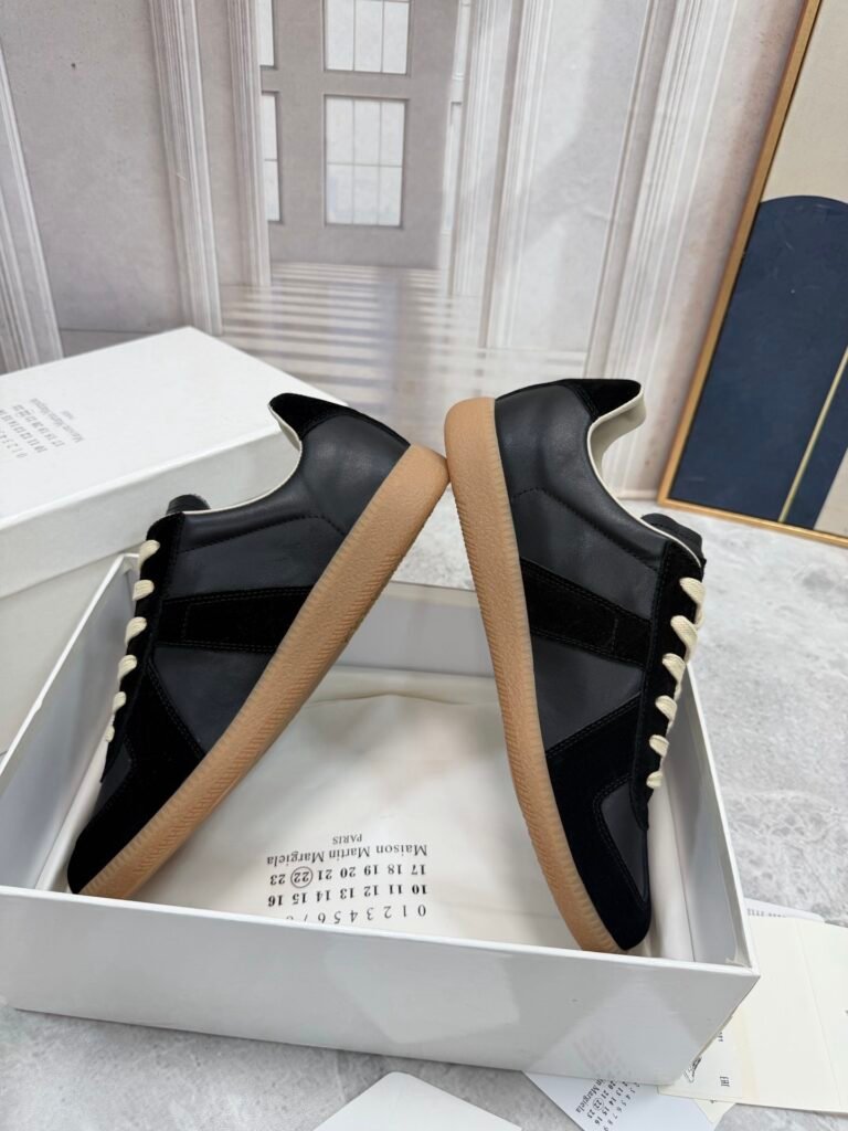 MM6 Maison Margiela Unisex Sneakers detail image 3