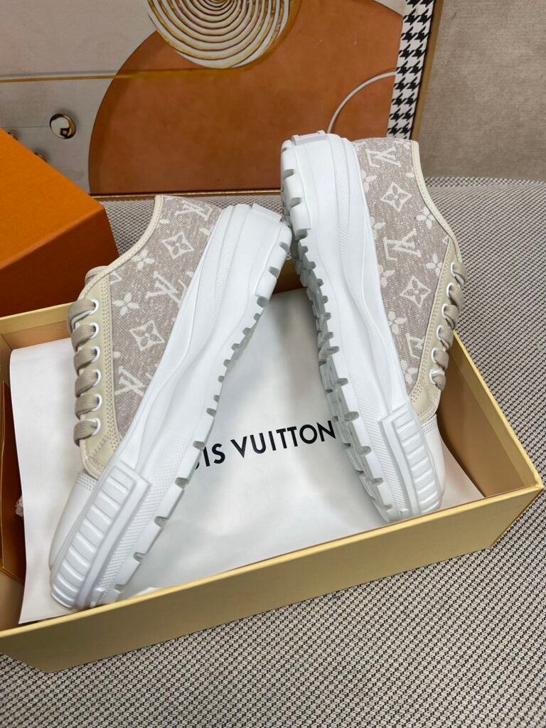 Louis Vuitton Women's Sculpted-Sole Sneakers detail image 3