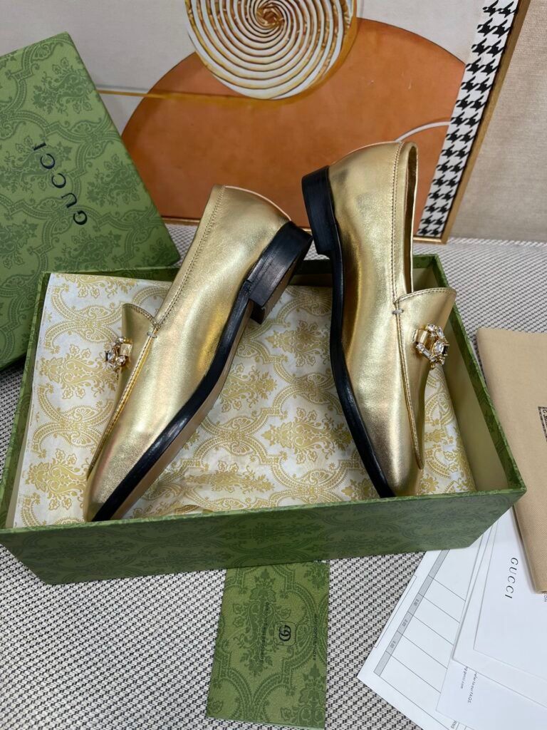 Gucci Unisex Loafers detail 3