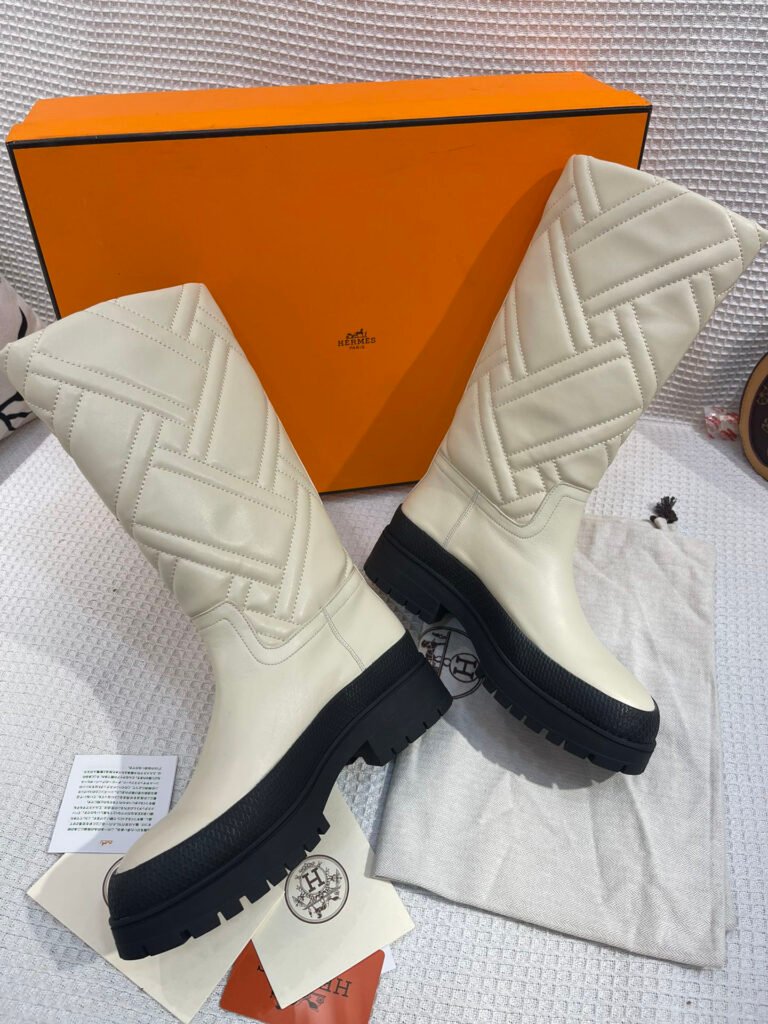 Hermès Unisex Boots detail 3