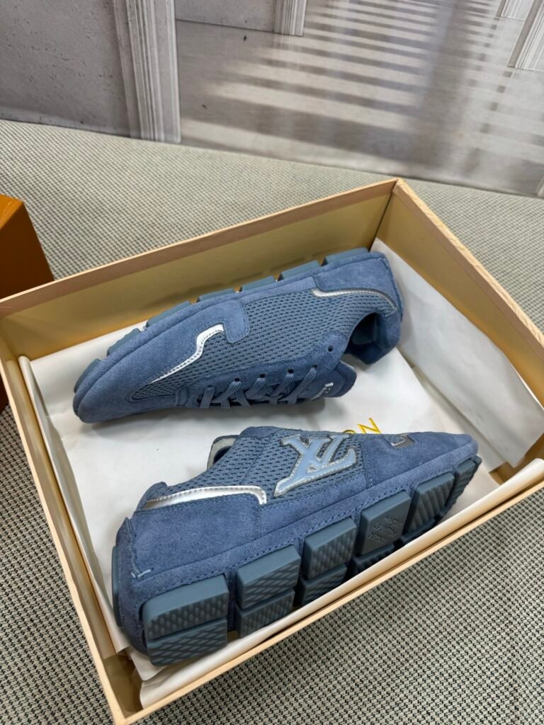 Louis Vuitton Men's Driving Loafers detail image 3
