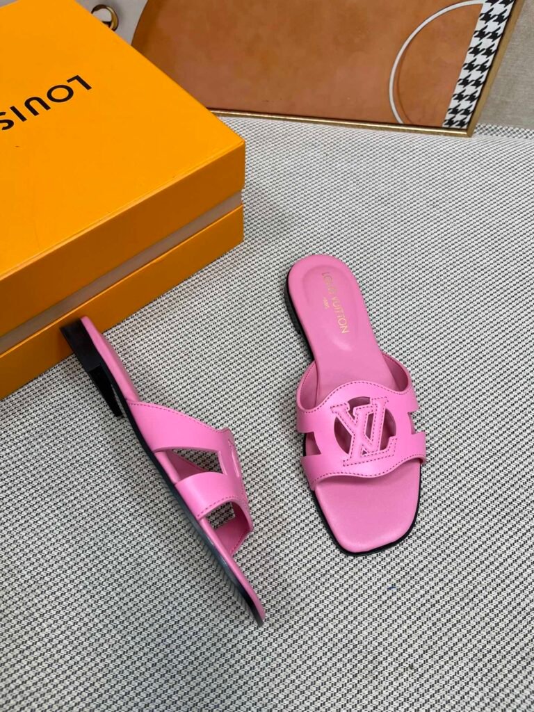 Louis Vuitton Unisex Slides detail image 3