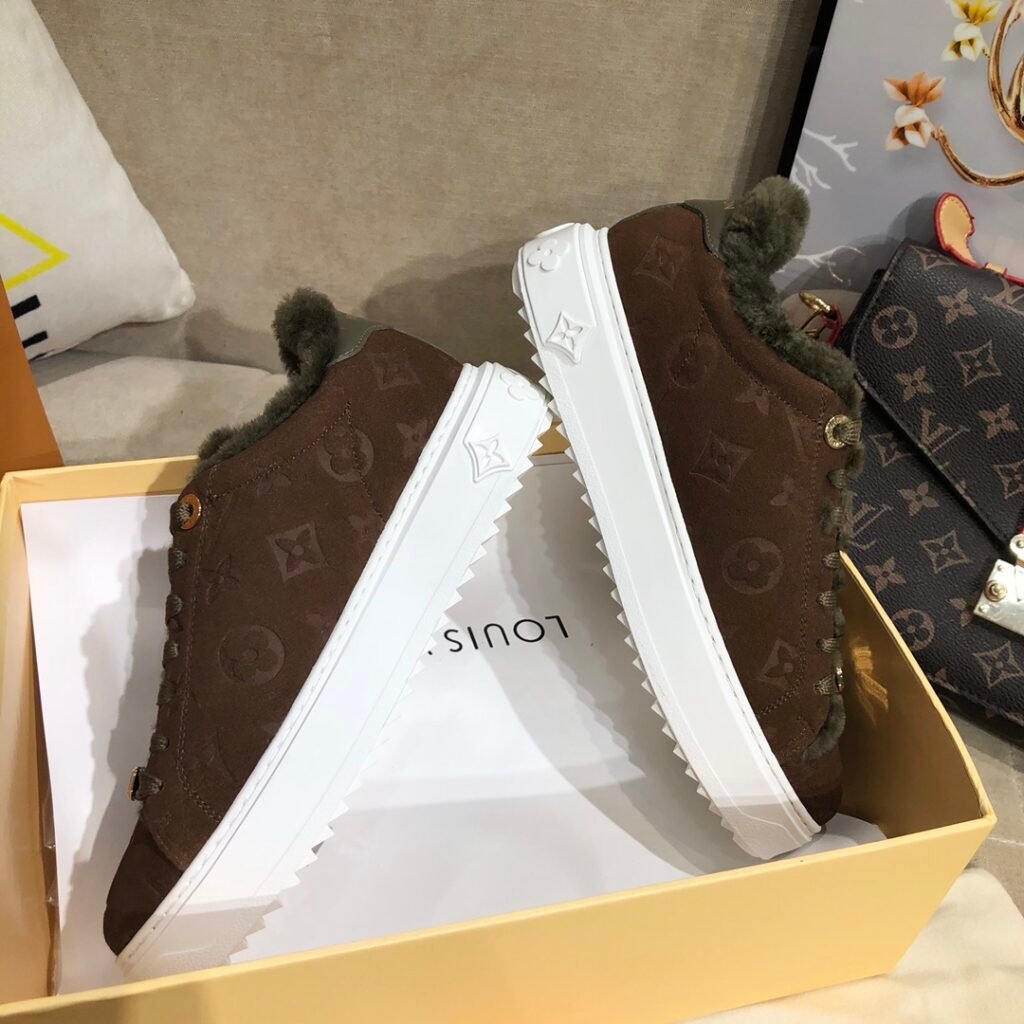Louis Vuitton Women's Combat Boots detail 3