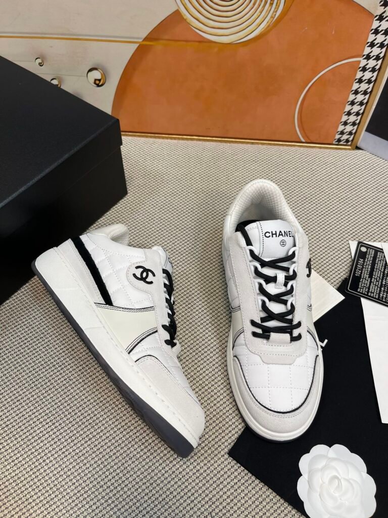 Chanel Women's Low-Top Sneakers detail 3