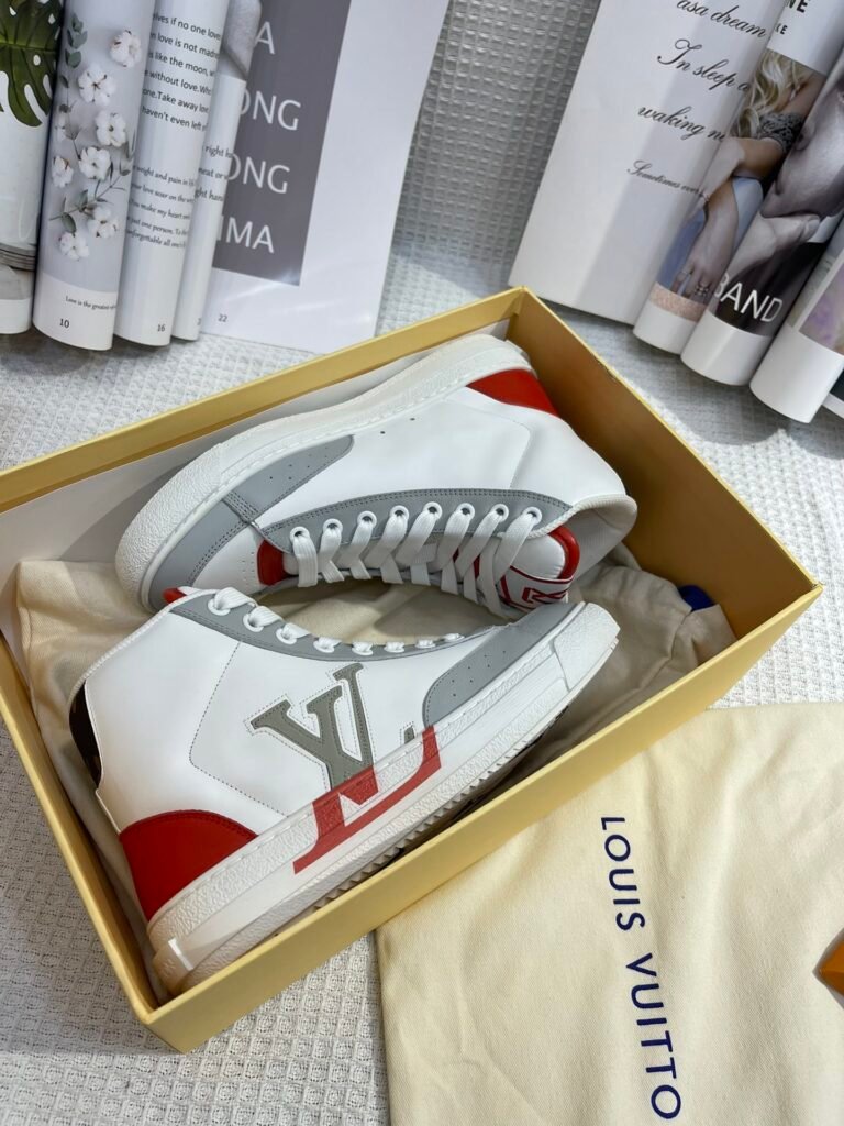 Louis Vuitton Unisex High-Top Sneakers detail 3