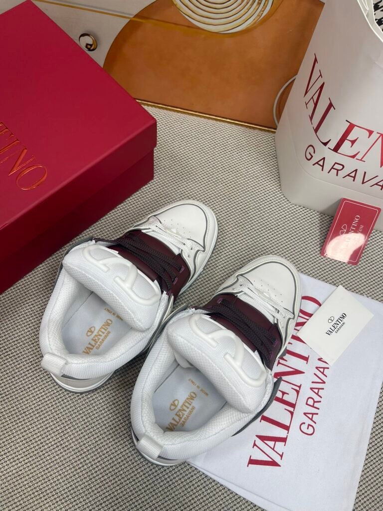 Valentino Garavani Unisex Chunky Sneakers detail image 3