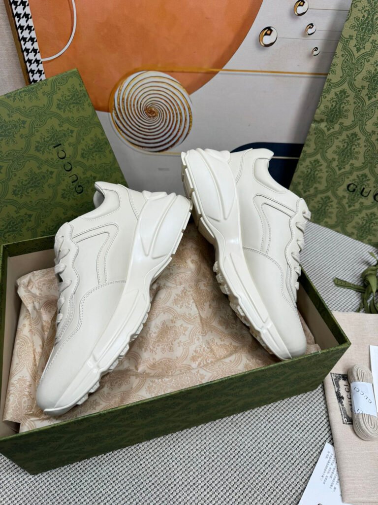 Gucci Unisex Chunky Sneakers detail 3
