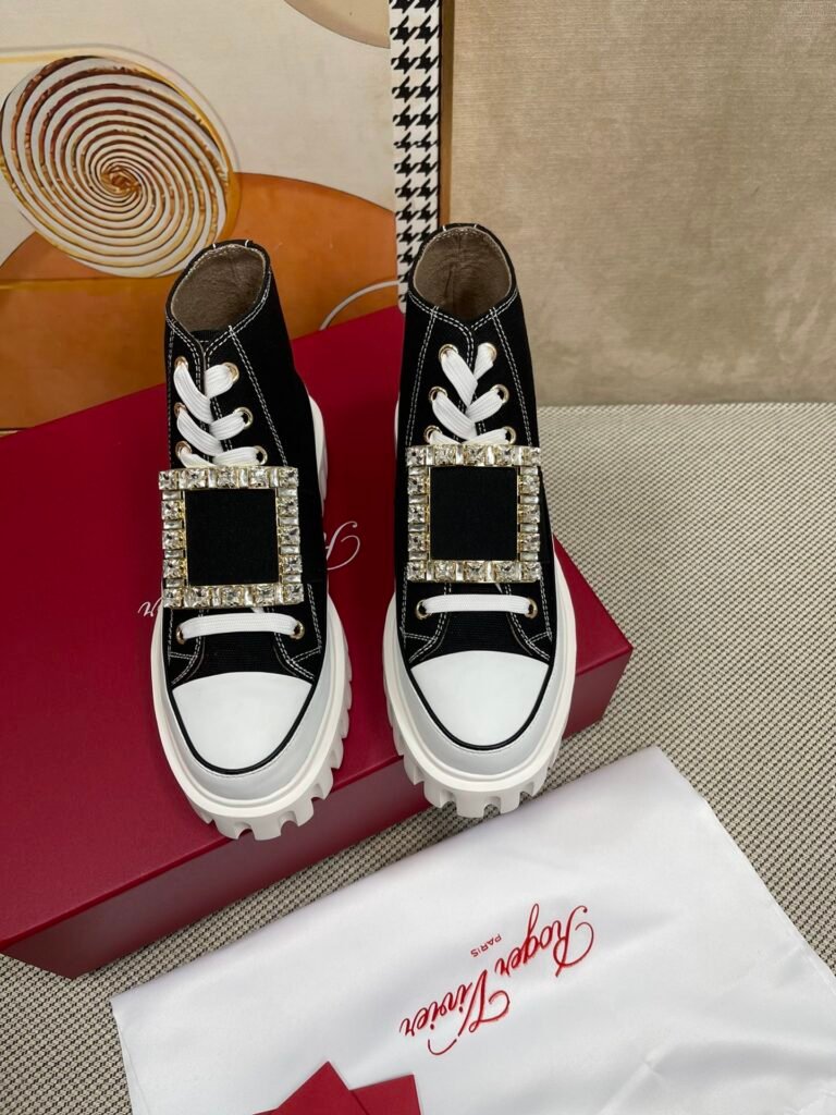 Roger Vivier Unisex High-Top Sneakers detail image 4
