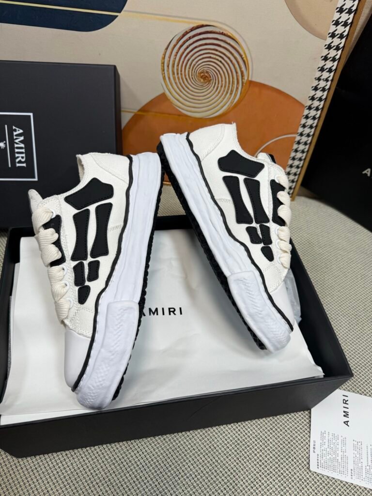 AMIRI Unisex Chunky Sneakers detail image 4