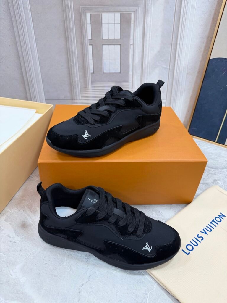 Louis Vuitton Men's Basketball Sneakers detail image 4
