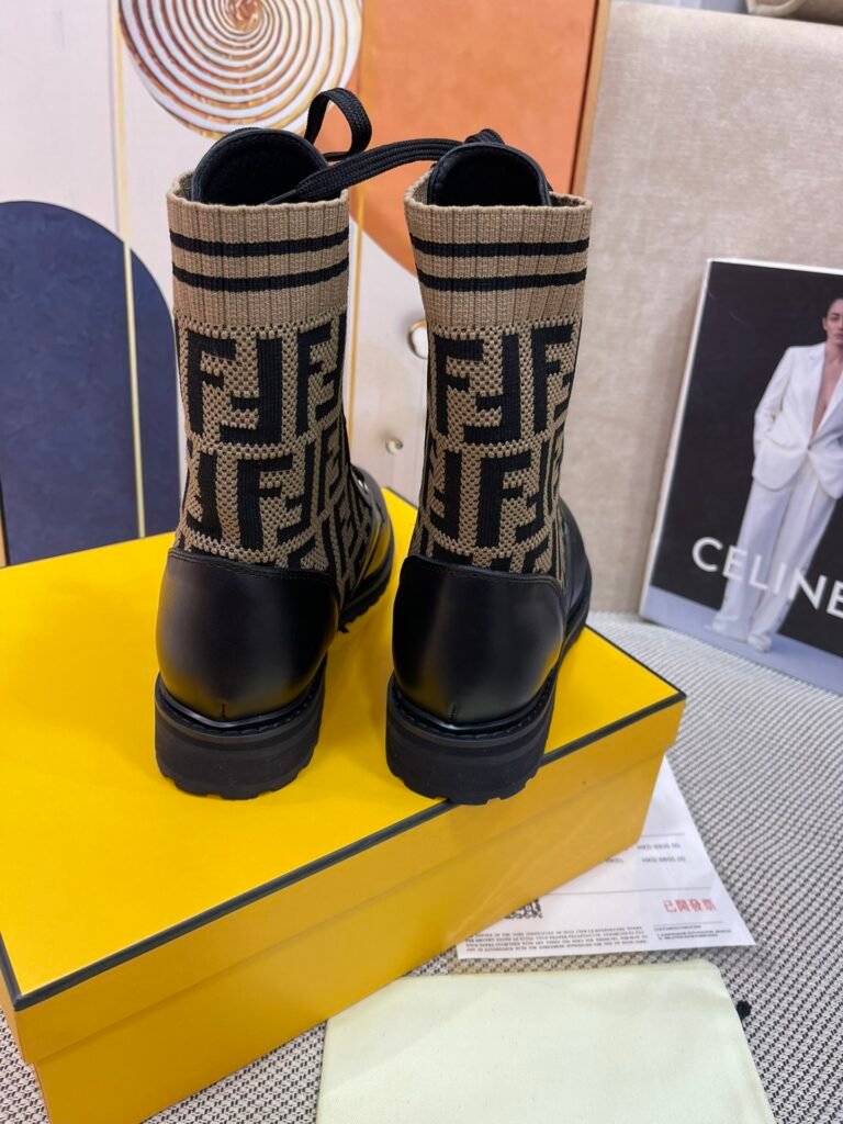 Fendi Unisex Boots detail image 4