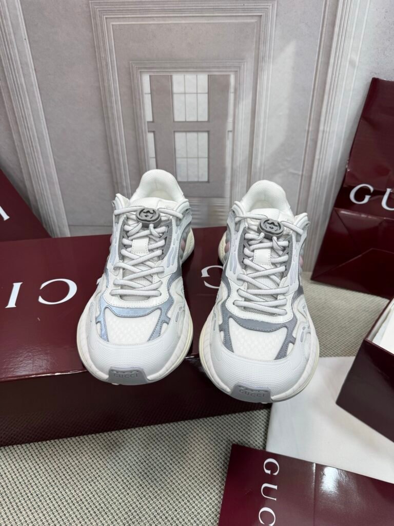 Gucci Unisex Athletic Sneakers detail 4