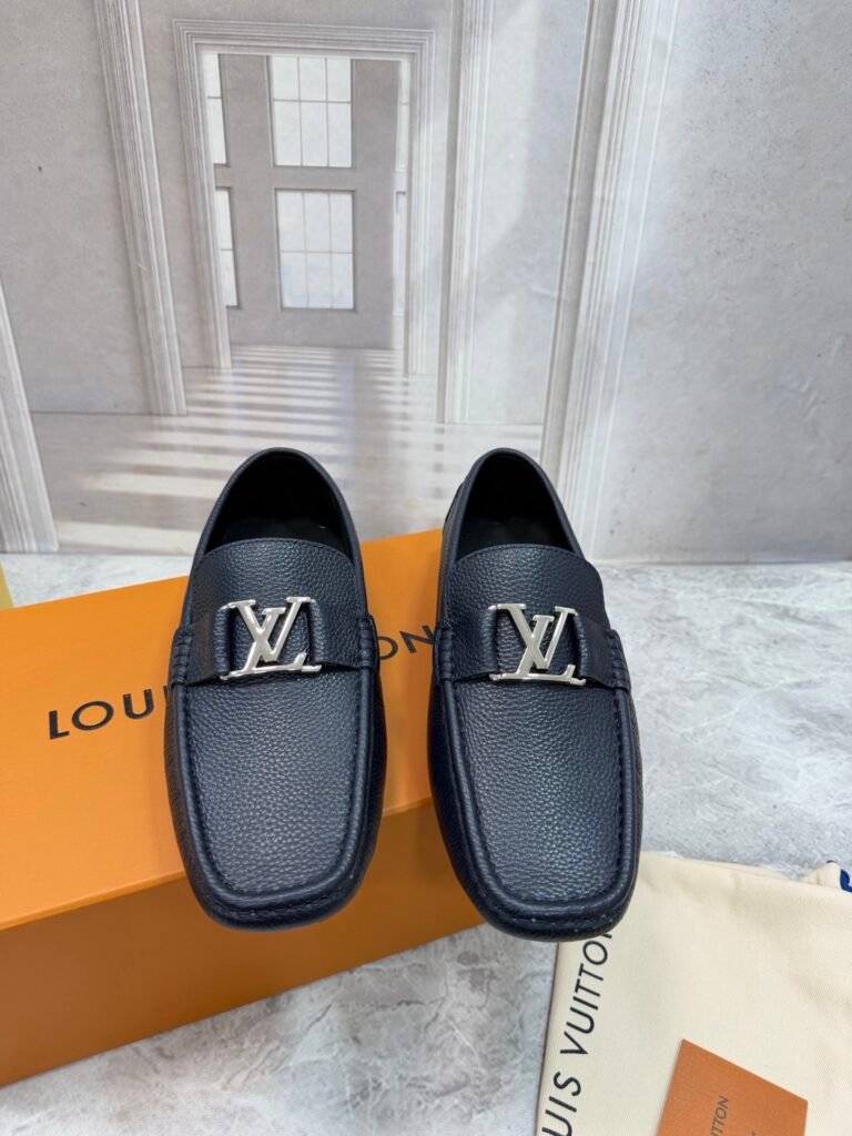 Louis Vuitton Women's Basketball Sneakers detail 4
