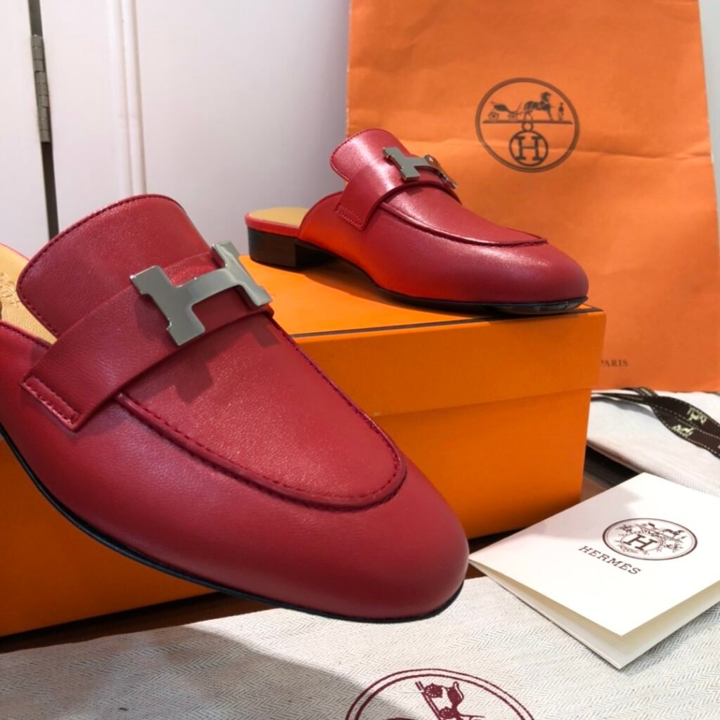 Hermès Unisex Loafers detail 4