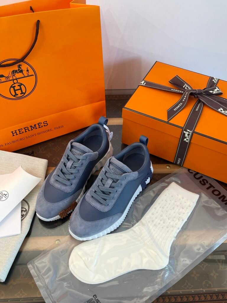 Hermès Unisex Athletic Sneakers detail 4