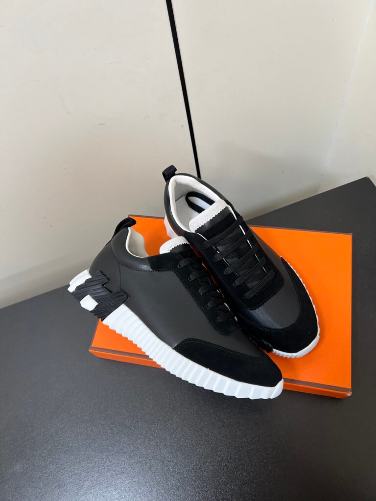 Hermès Unisex Athletic Sneakers detail 4