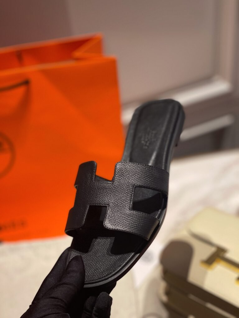 Hermès Unisex Slides detail 4
