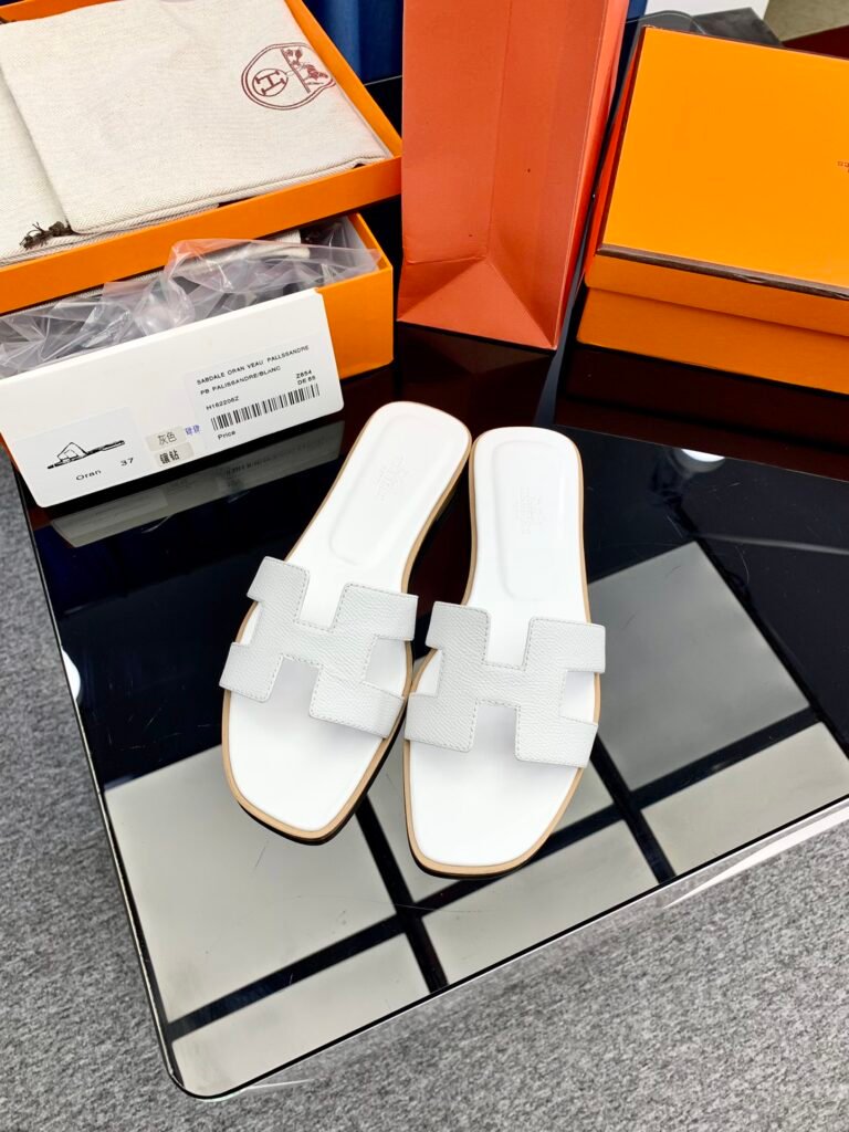 Hermès Unisex Slides detail 4