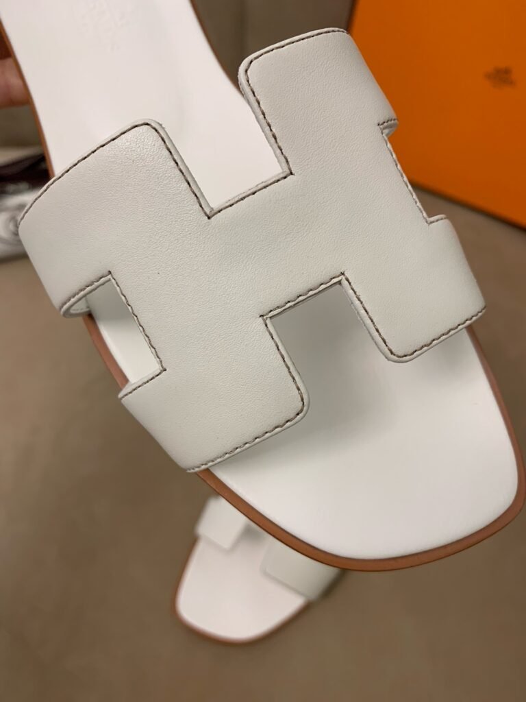 Hermès Unisex Platform Sneakers detail 4