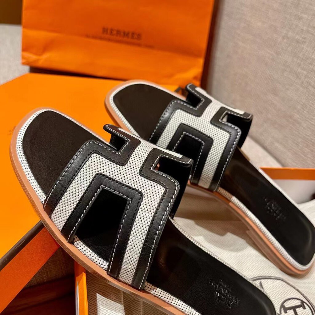 Hermès Unisex Crystal-Embellished Sneakers detail 4