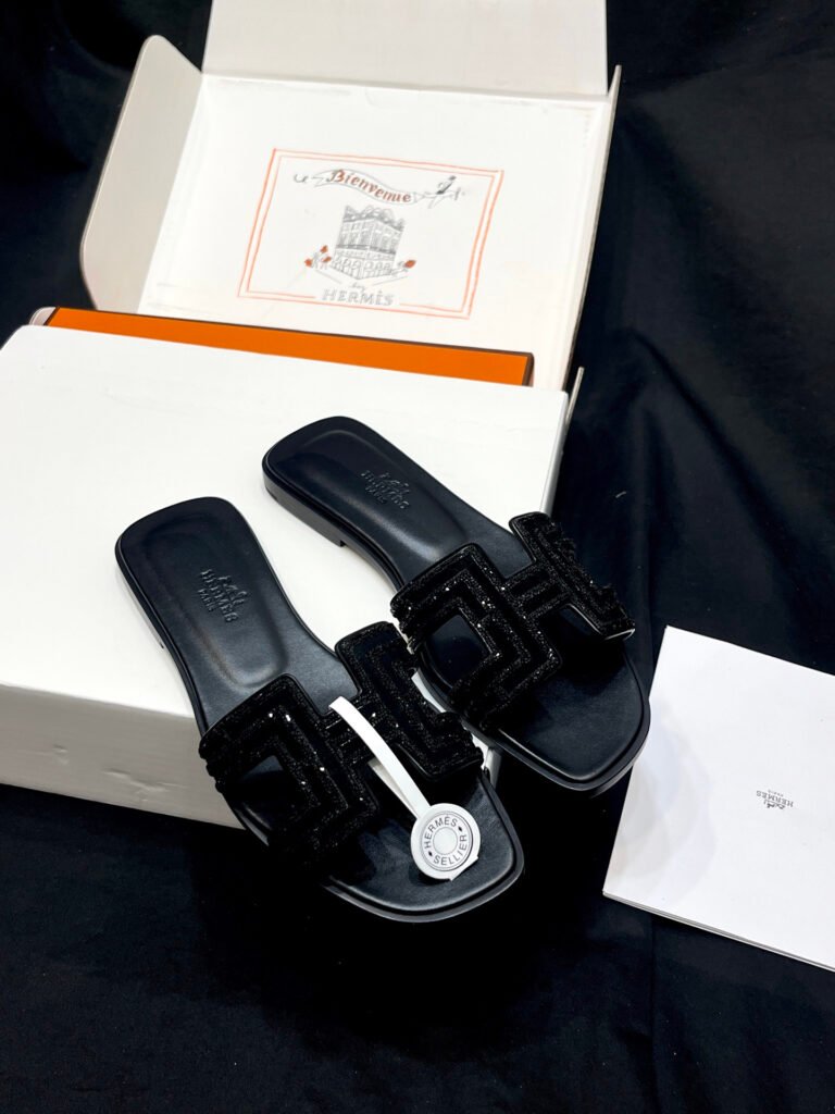 Hermès Women's Mary Jane Shoes detail 4