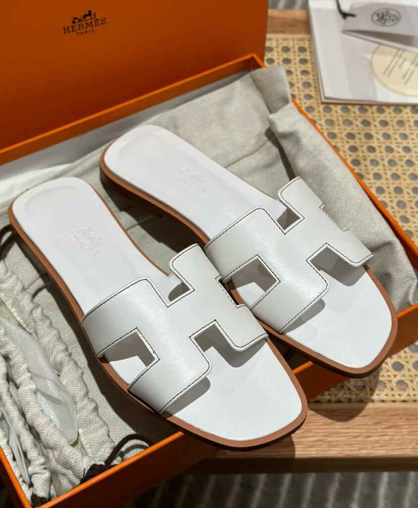 Hermès Unisex Slides detail 4
