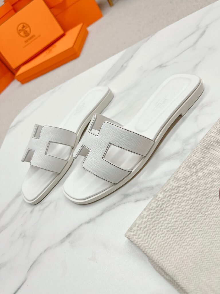 Hermès Unisex Slides detail 4