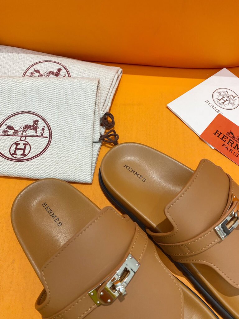 Hermès Unisex Slides detail 4