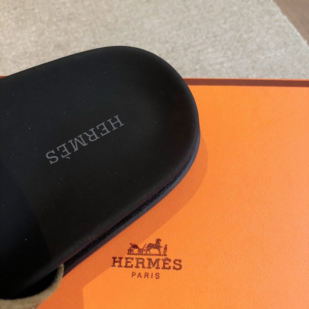 Hermès Women's Slides detail image 4