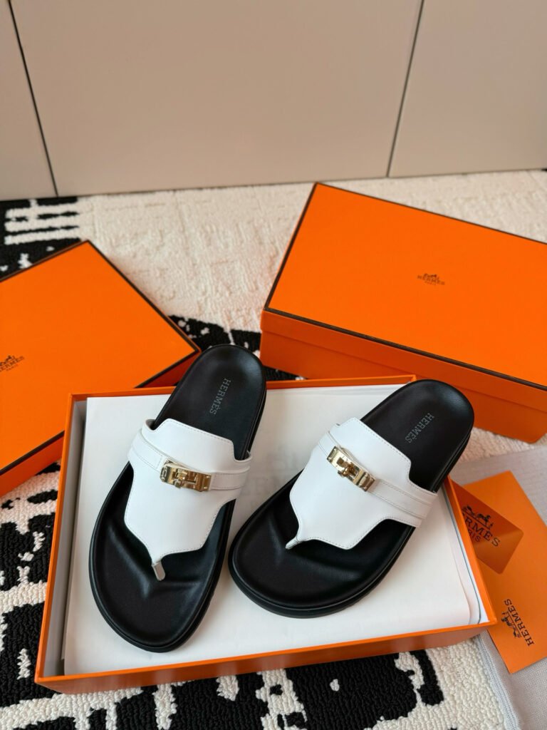 Hermès Unisex Slides detail 4